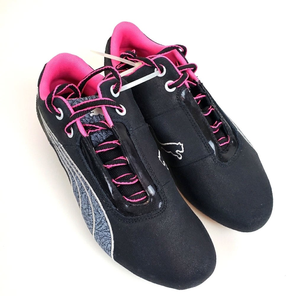 Puma women's future cat Sneakers